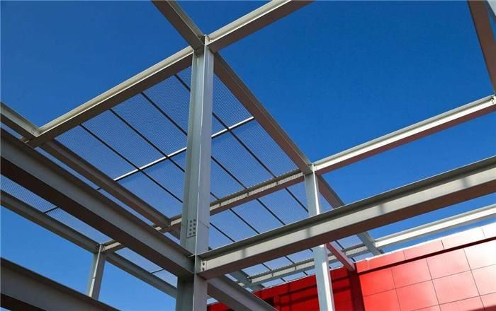 福建浅析钢结构建筑中网架的特性和发展前景