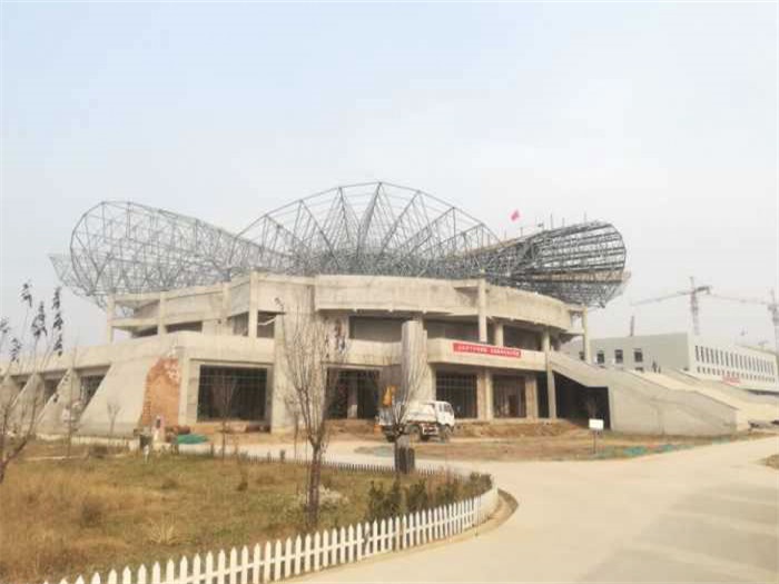 福建体育馆网架工程